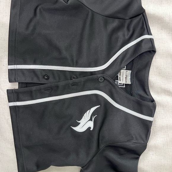 Illenium Crop Jersey - Picture 2 of 3